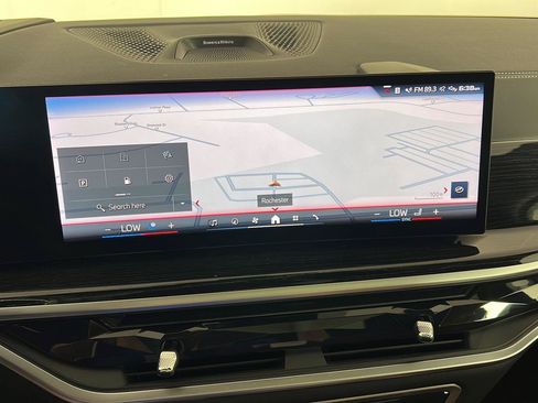 Certified 2025 BMW X7 M60i AWD/4WD image 8