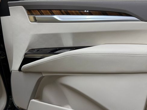 New 2026 Cadillac Escalade Platinum Sport AWD/4WD image 64