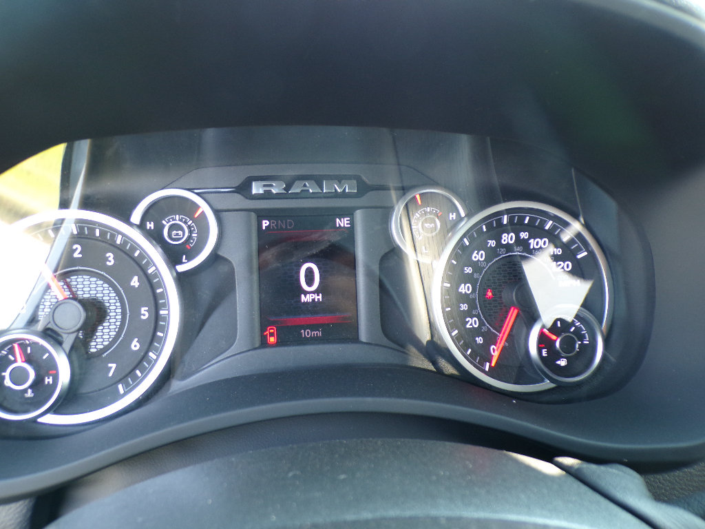 New 2026 RAM 2500 Tradesman AWD/4WD image 27
