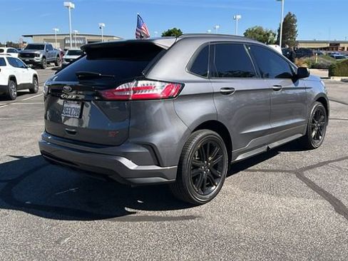 Used 2022 Ford Edge ST-Line AWD/4WD image 3