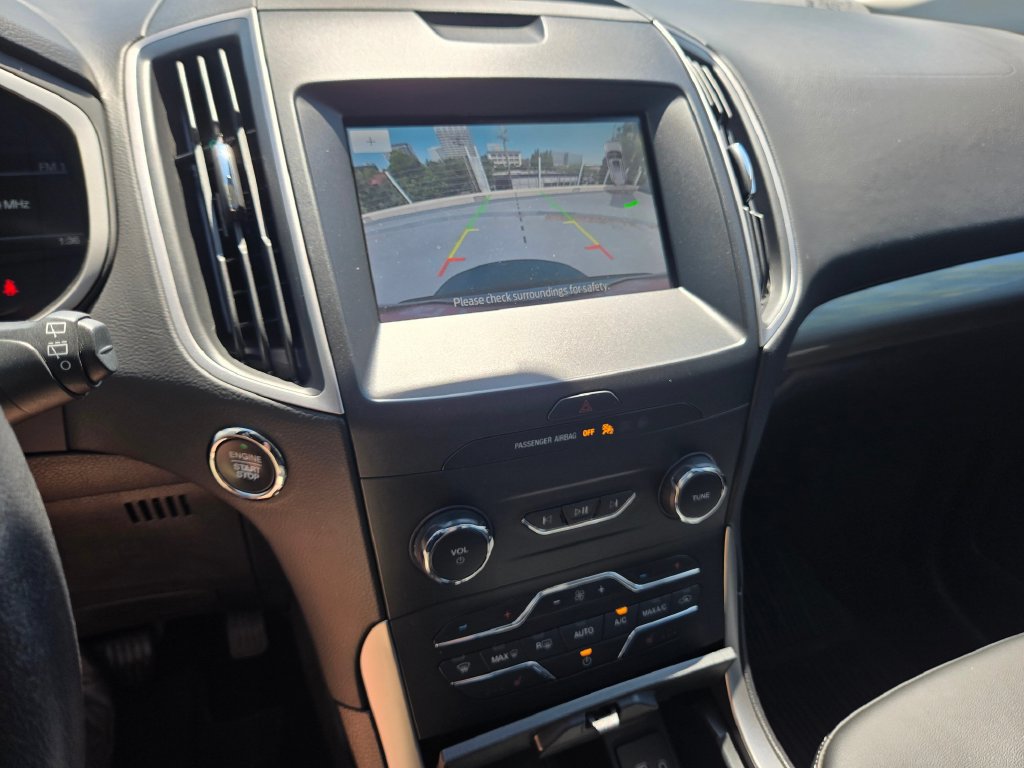 Used 2020 Ford Edge SEL w/ Convenience Package AWD/4WD image 29
