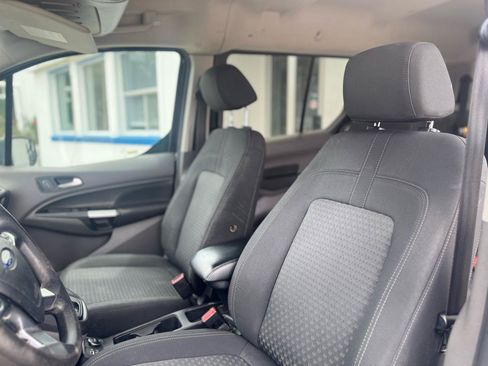 Used 2019 Ford Transit Connect XLT FWD image 27