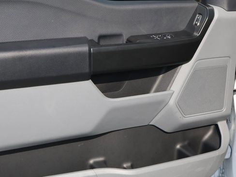 Used 2024 Ford F150 XL image 14