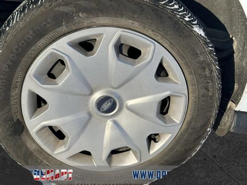 Used 2016 Ford Transit Connect XL image 10