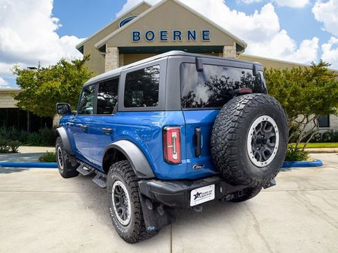 Used 2023 Ford Bronco Badlands AWD/4WD image 3