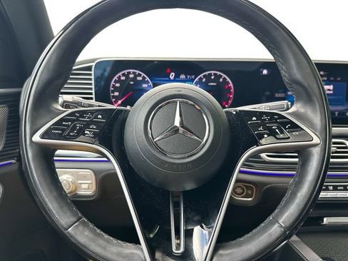 Certified 2024 Mercedes-Benz GLS 450 4MATIC image 21
