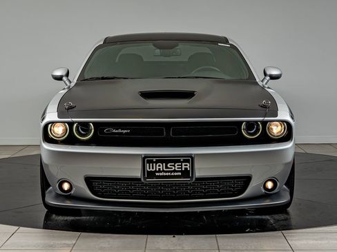 Used 2022 Dodge Challenger R/T w/ T/A Package RWD image 2