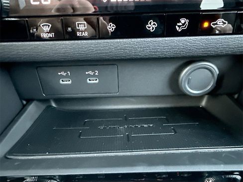 New 2026 Mitsubishi Outlander ES image 21