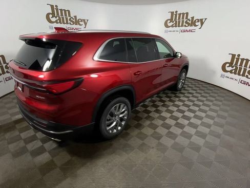 Used 2026 Buick Enclave Preferred w/ Power Package AWD/4WD image 8