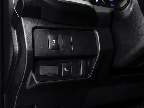 Used 2022 Toyota Tacoma SR RWD image 13