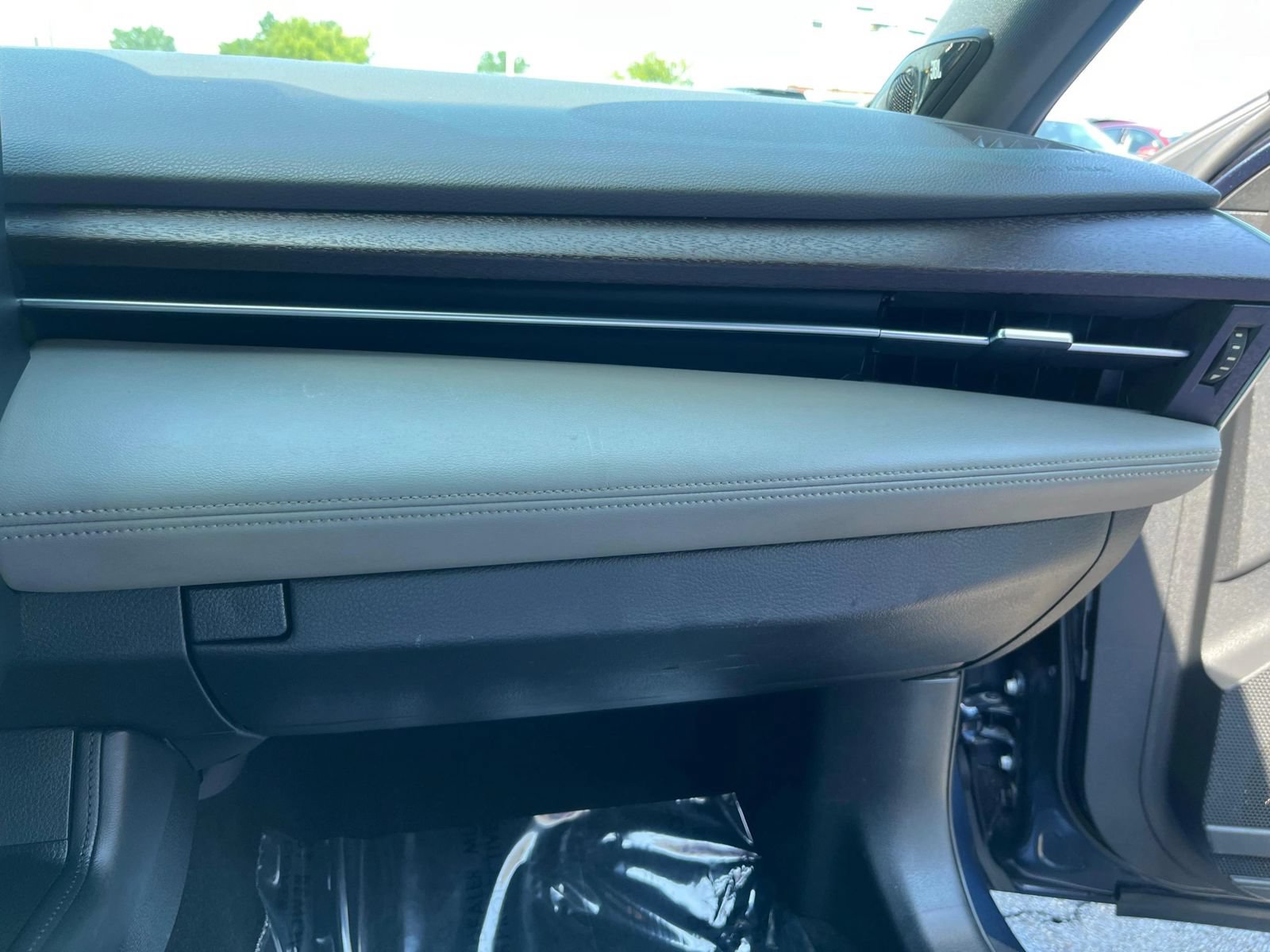 Used 2019 Toyota Avalon Limited w/ Advanced Safety Package FWD image 20