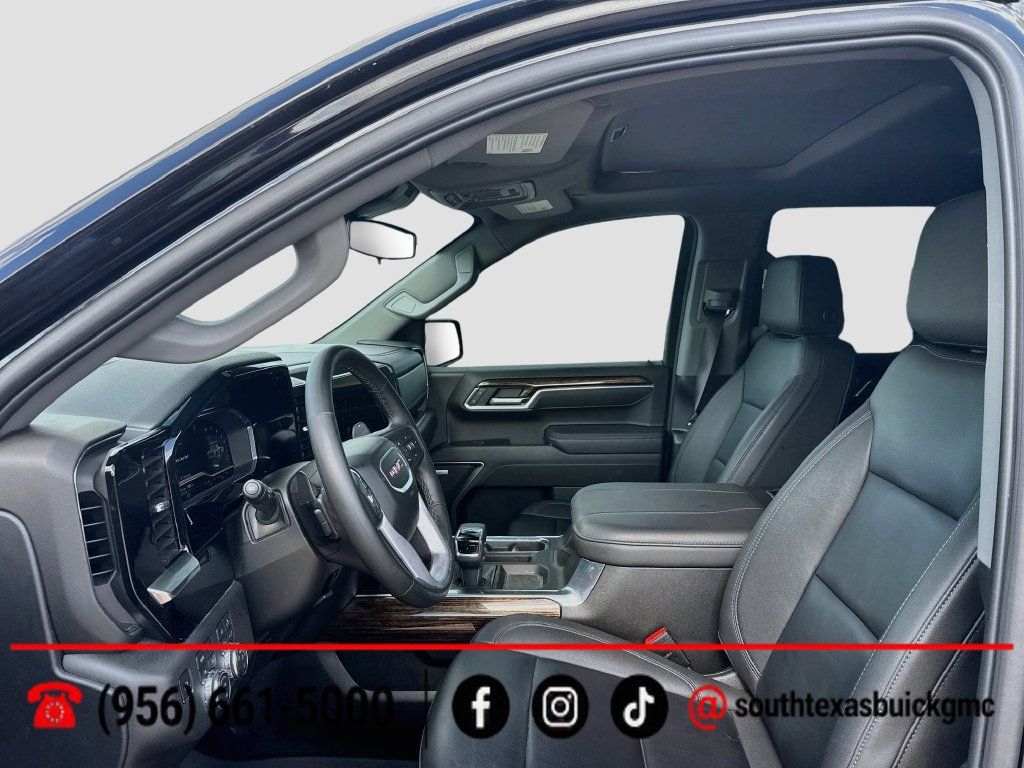 Used 2025 GMC Sierra 1500 Elevation w/ Elevation Premium Package AWD/4WD image 12