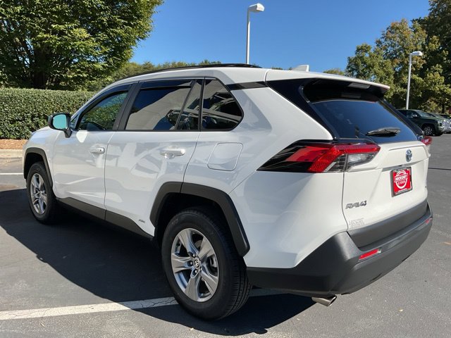 Used 2024 Toyota RAV4 LE AWD/4WD image 12