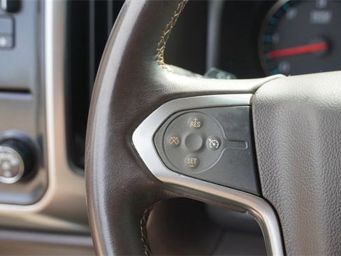 Used 2018 Chevrolet Silverado 1500 LT w/ Texas Edition image 26