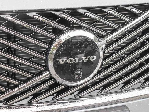 New 2026 Volvo XC90 T8 Ultra w/ Protection Package Premier AWD/4WD image 5