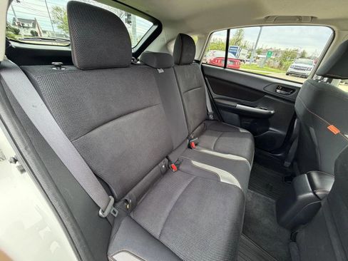 Used 2017 Subaru Crosstrek 2.0i Premium w/ Moonroof Package AWD/4WD image 16