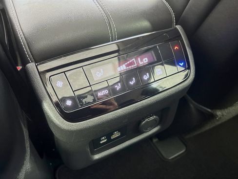 Used 2023 INFINITI QX60 Luxe w/ Performance Audio Package FWD image 27