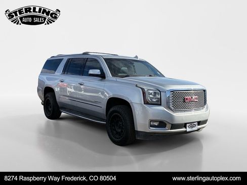 Used 2017 GMC Yukon XL Denali w/ Open Road Package image 7