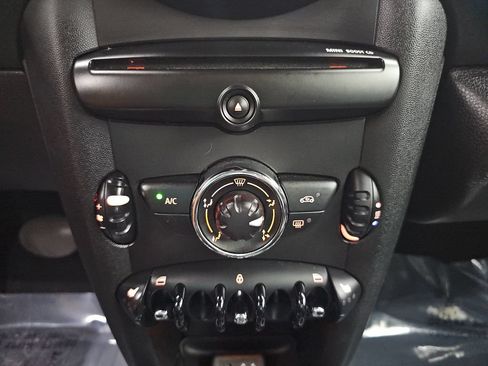 Used 2014 MINI Cooper Roadster FWD image 23