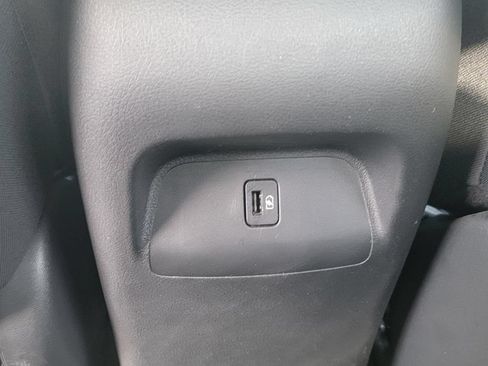 Used 2023 Nissan Sentra SV w/ All-Weather Package FWD image 31