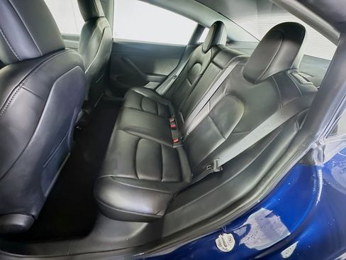 Used 2022 Tesla Model 3 Long Range image 25