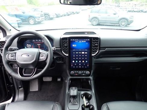 Certified 2024 Ford Ranger Lariat w/ Advanced Towing Package AWD/4WD image 22