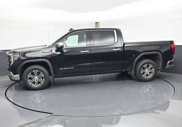 Used 2025 GMC Sierra 1500 SLT RWD image 4