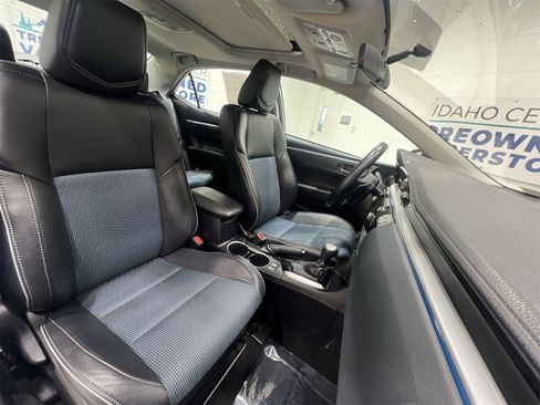 Used 2016 Toyota Corolla S image 24