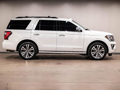 Used 2021 Ford Expedition Platinum image 12