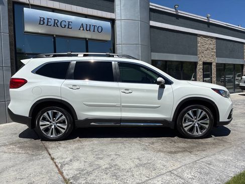 Used 2022 Subaru Ascent Limited w/ Technology Package AWD/4WD image 6