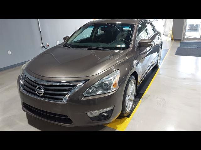 Used 2015 Nissan Altima 2.5 SV w/ Convenience Package FWD image 18