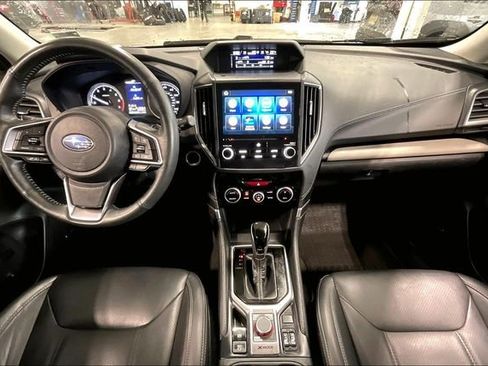 Used 2023 Subaru Forester Limited image 15