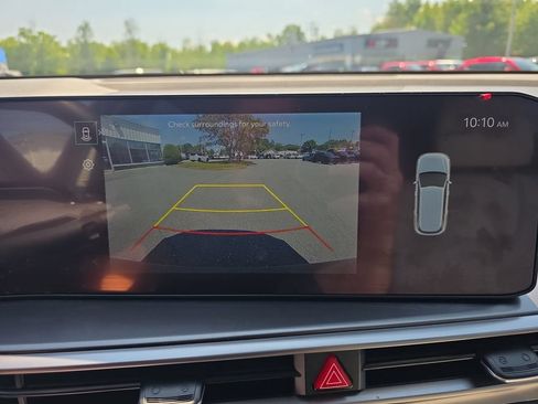 Certified 2025 Kia Sorento S w/ Panoramic Sunroof Package AWD/4WD image 20
