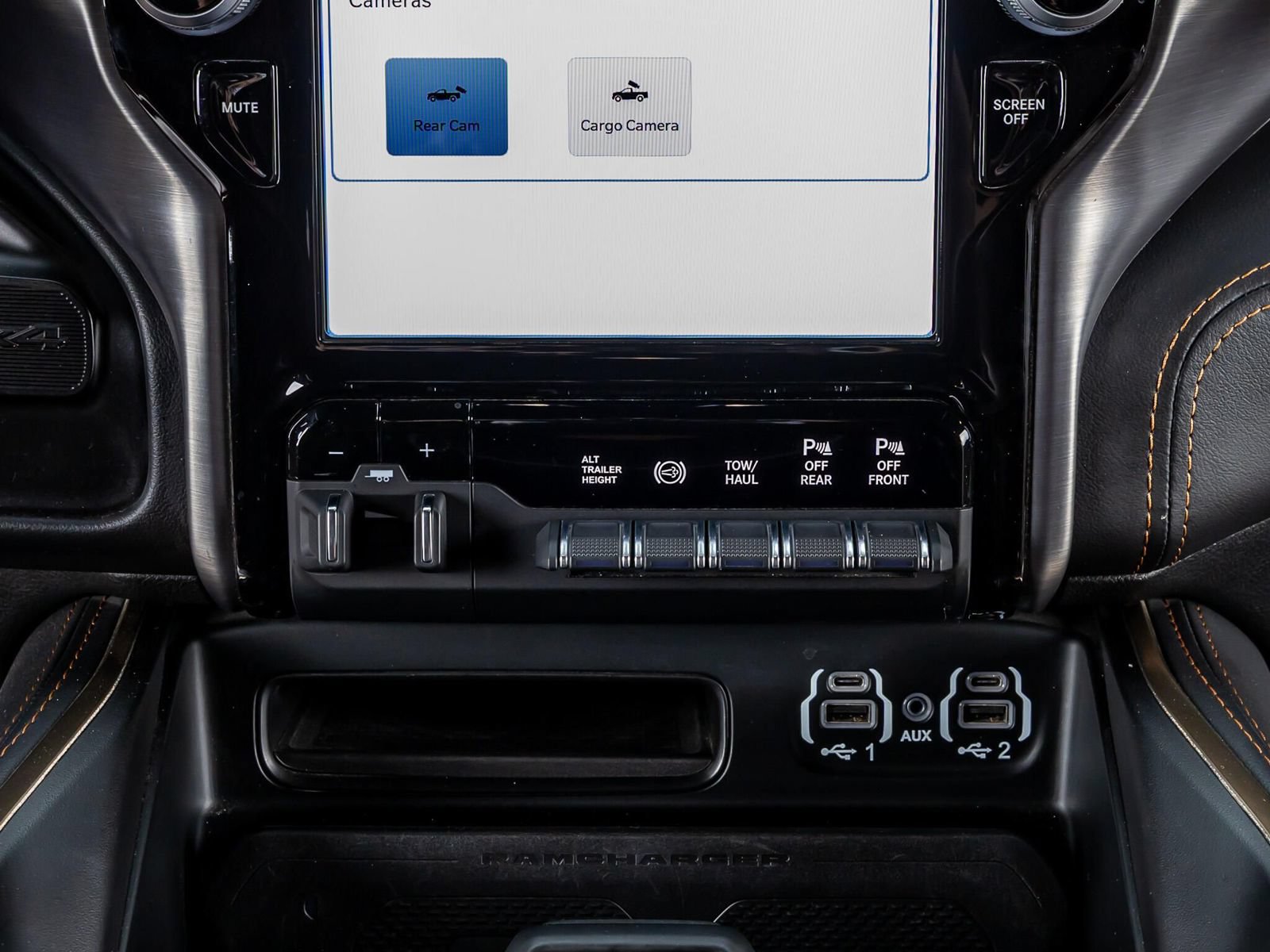 Used 2024 RAM 3500 Limited AWD/4WD image 23