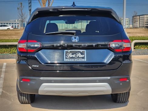 Used 2024 Honda Pilot EX-L image 12