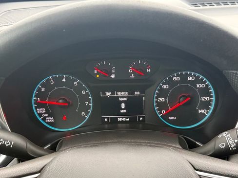 Used 2019 Chevrolet Equinox LS image 13