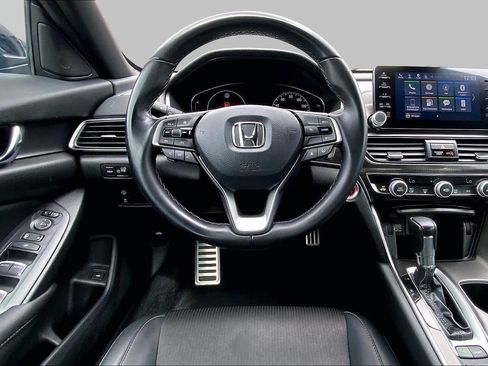 Used 2022 Honda Accord Sport image 6