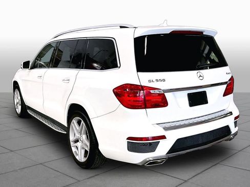 Used 2016 Mercedes-Benz GL 550 4MATIC image 12