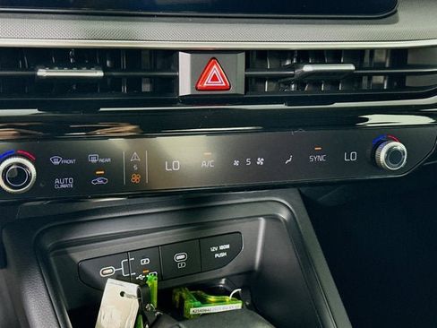 New 2025 Kia K5 LXS image 18