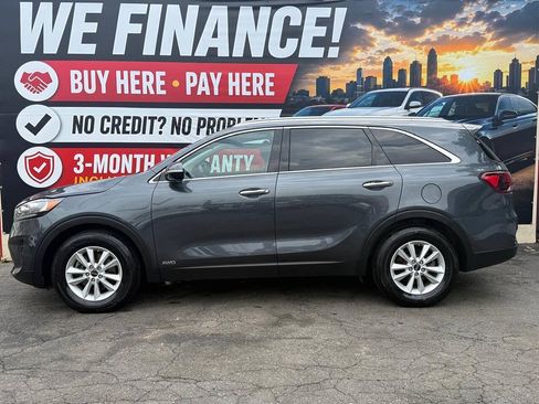 Used 2020 Kia Sorento LX w/ LX I4 Convenience Package AWD/4WD image 3