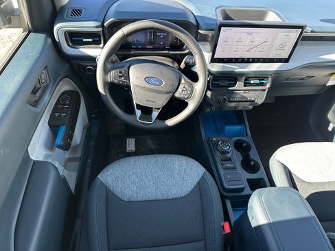 New 2025 Ford Maverick XLT w/ Equipment Group 301A image 21