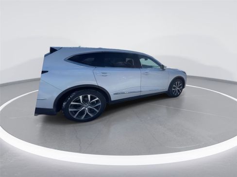 Used 2024 Acura MDX SH-AWD w/ Technology Package image 9