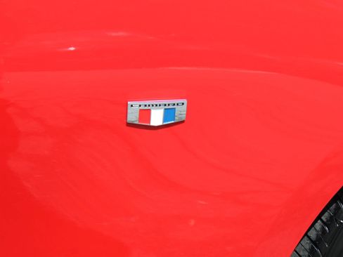 Used 2022 Chevrolet Camaro LT RWD image 22