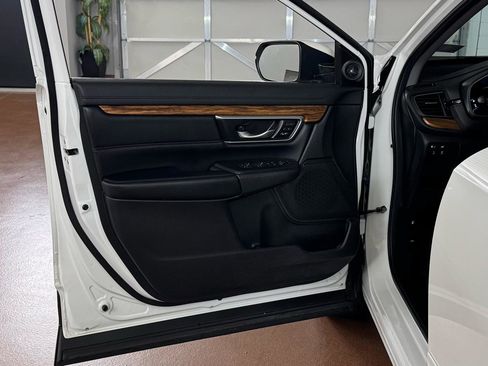 Used 2018 Honda CR-V EX-L image 16