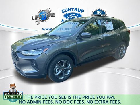 Used 2025 Ford Escape ST-Line Select AWD/4WD image 1