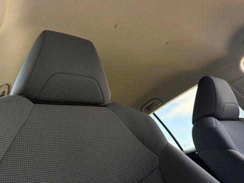 Used 2025 Toyota RAV4 LE FWD image 19