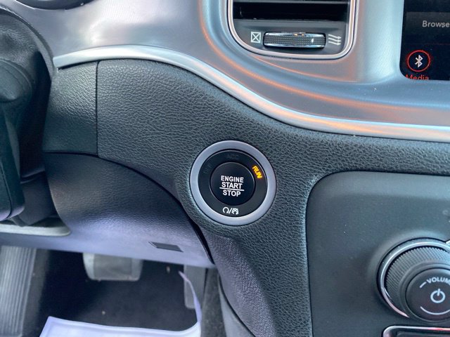 Used 2020 Dodge Charger SXT AWD/4WD image 18