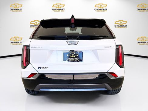 Used 2025 Cadillac Optiq Sport 1 AWD/4WD image 7