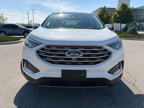Used 2024 Ford Edge Titanium w/ Equipment Group 301A AWD/4WD image 2