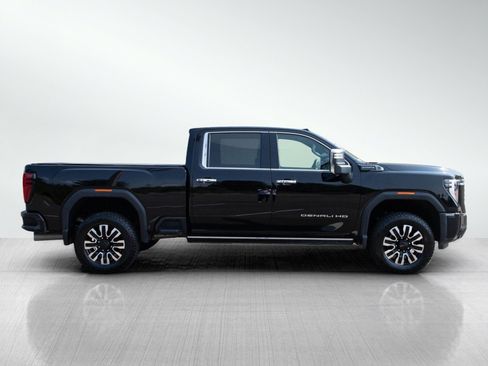 Used 2026 GMC Sierra 2500 Denali Ultimate AWD/4WD image 7